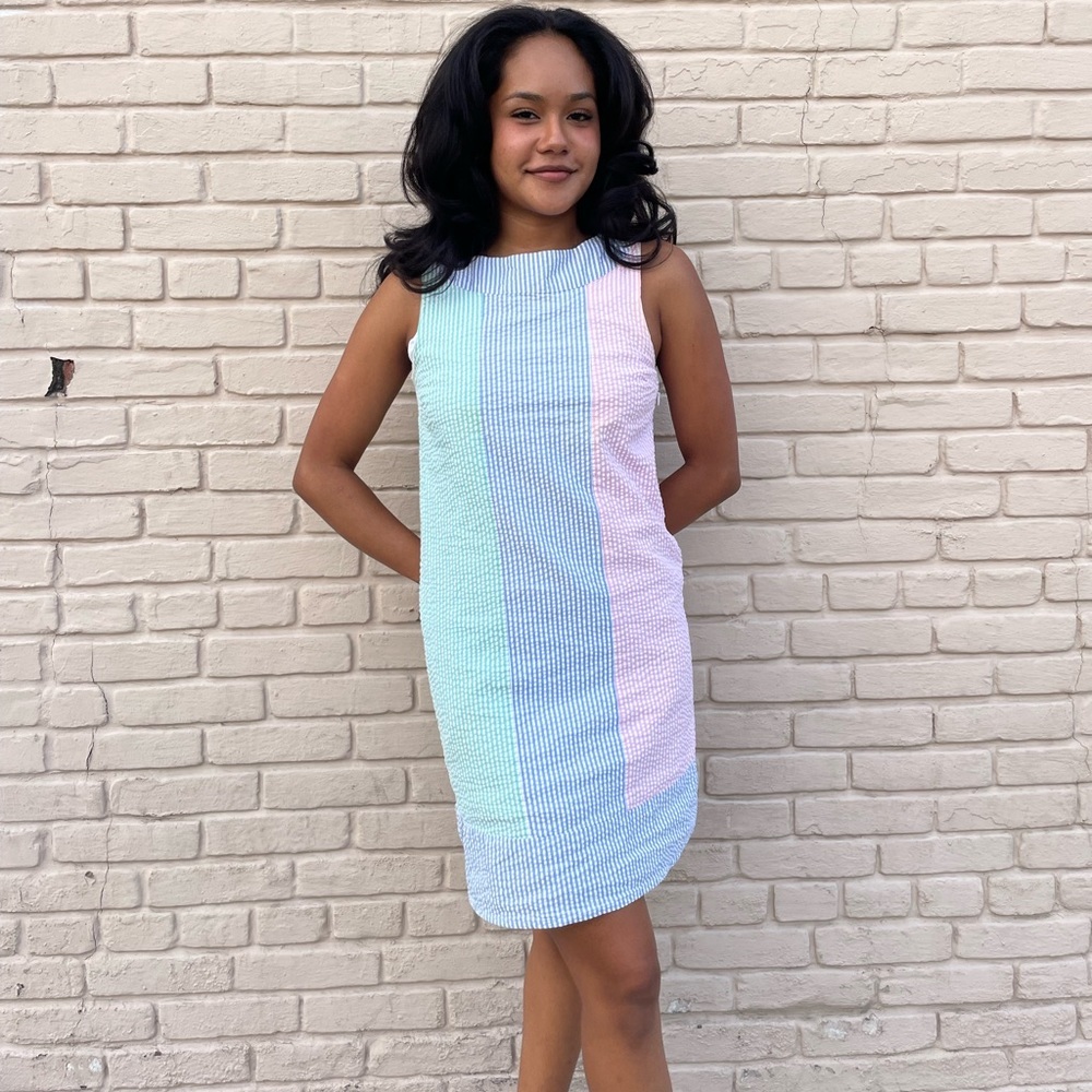 Vineyard vines pretty mini dress sz 0🩵